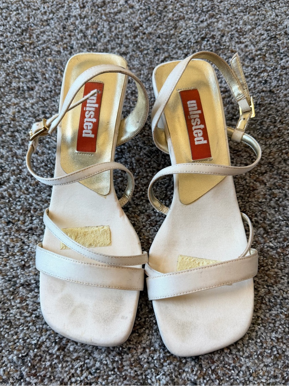 Allisted Vintage Y2K Ivory Strappy Square Toe Kitten Heel Sandals 7.5